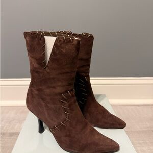 Elegant Brown Heeled Boots